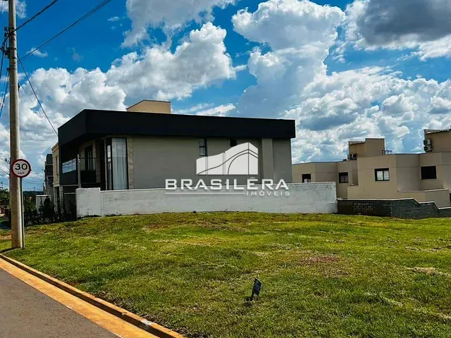 Terreno com 266m², à venda, no bairro Jardins Parma em Senador Canedo