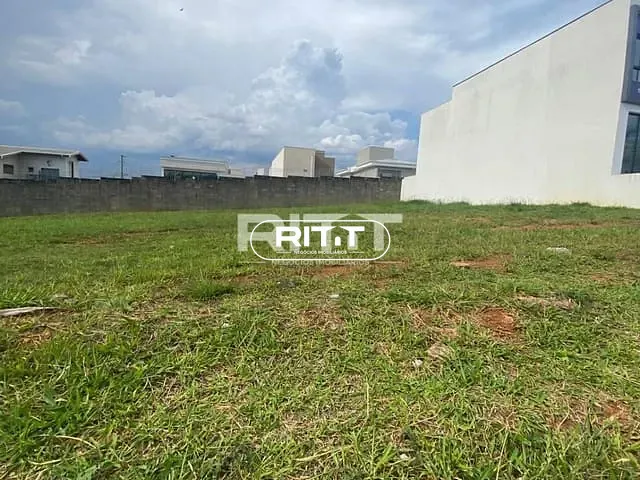 Terreno com 370m², à venda, no bairro Swiss Park em Campinas
