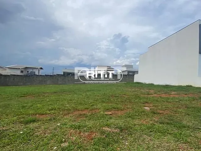 Terreno com 370m², à venda, no bairro Swiss Park em Campinas