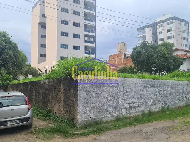 Terreno com 640m², à venda, no bairro Centro em Barra do Piraí