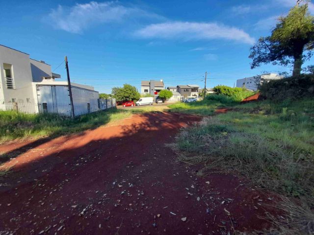 Foto do Terreno - Terreno plaino e com ótima localização à Venda, rua asfaltada e pronto para construir, bairro São Jorge , Xanxerê, SC | CM Negócios imobiliários
