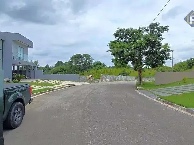Terreno com 501m², à venda, no bairro Jardim Caiapiá em Cotia