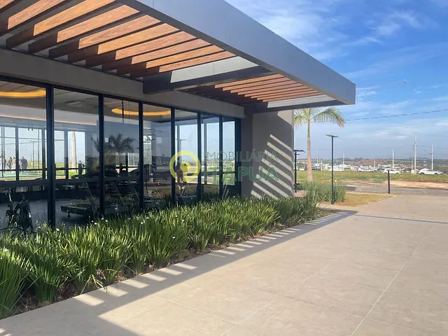 Terreno com 318m², à venda, no bairro Gleba Simon Frazer em Londrina