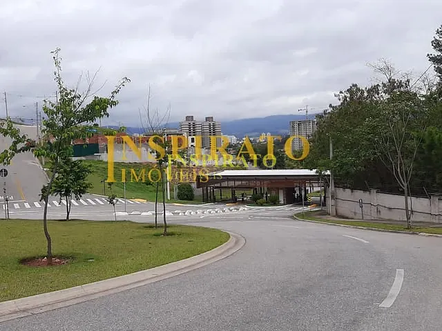 Terreno com 720m², à venda, no bairro Jardim Florestal em Jundiaí