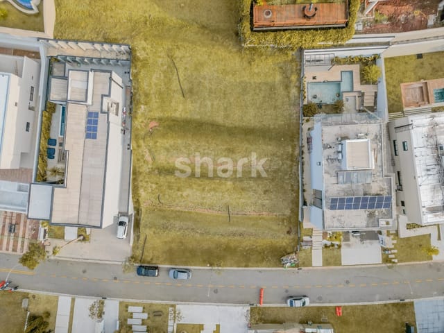 Terreno com 1033m², à venda, no bairro Alphaville em Santana de Parnaíba