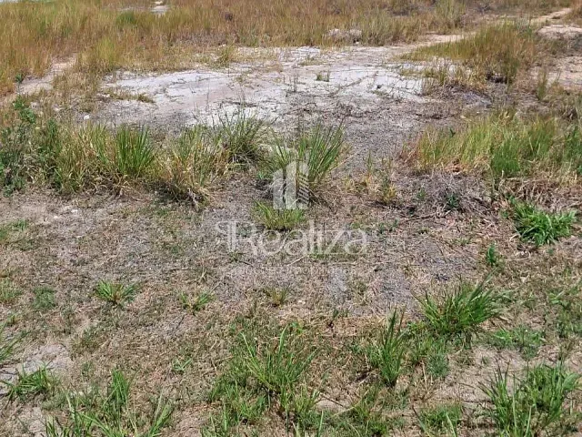 Terreno com 450m², à venda, no bairro Nossa Senhora da Vitória em Ilhéus