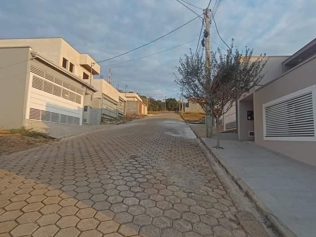 Terreno com 125m², à venda, no bairro Colinas da Mantiqueira em Cambuí