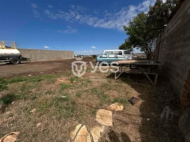 Terreno com 380m², à venda, no bairro Bom Jesus em Araxá