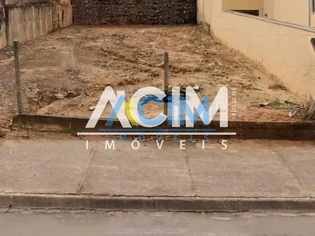 Terreno com 270m², à venda, no bairro Centro em Jaguariúna