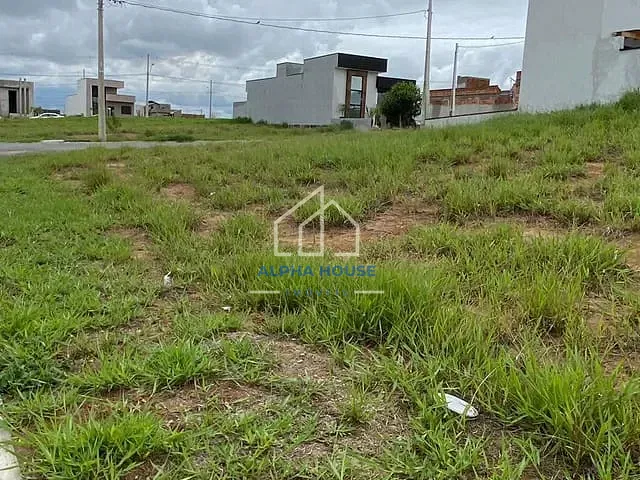 Terreno com 222m², à venda, no bairro Loteamento Industrial Água Preta em Pindamonhangaba