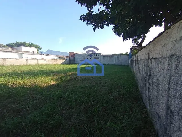 Terreno com 588m², à venda, no bairro Travessão em Caraguatatuba