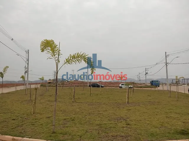 Terreno à venda, no bairro Jardim Belvedere em Volta Redonda