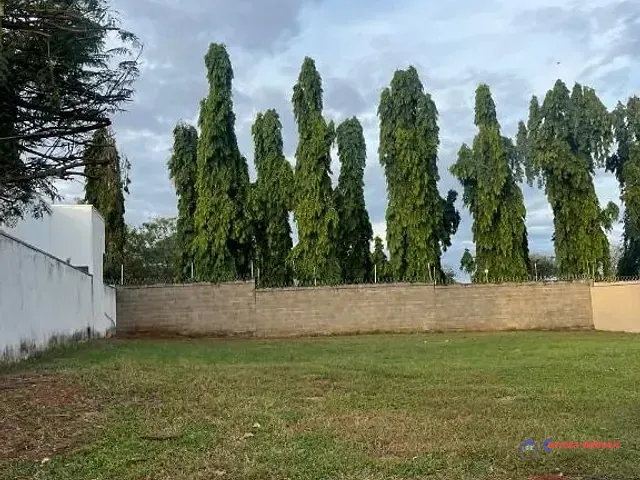 Terreno com 297m², à venda, no bairro Residencial Costa Leste em Três Lagoas