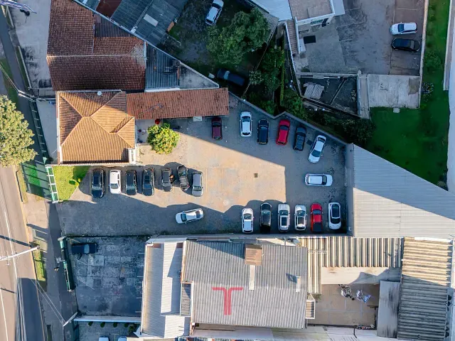 Terreno com 1054m², à venda, no bairro Portão em Curitiba