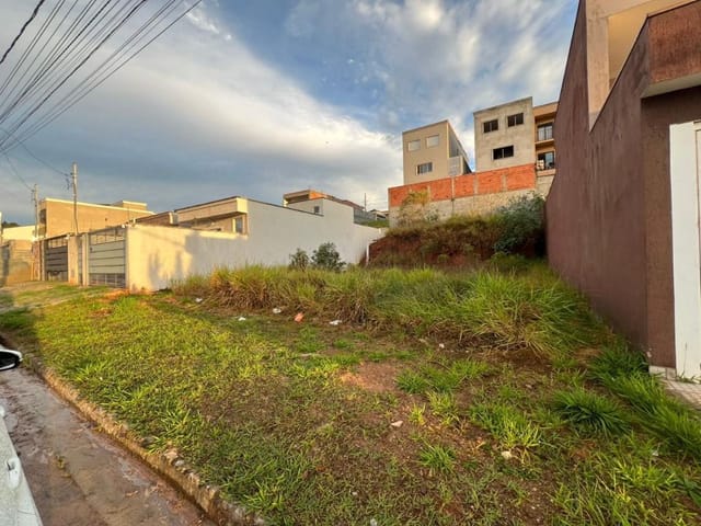 Terreno com 175m², à venda, no bairro Portais (Polvilho) em Cajamar