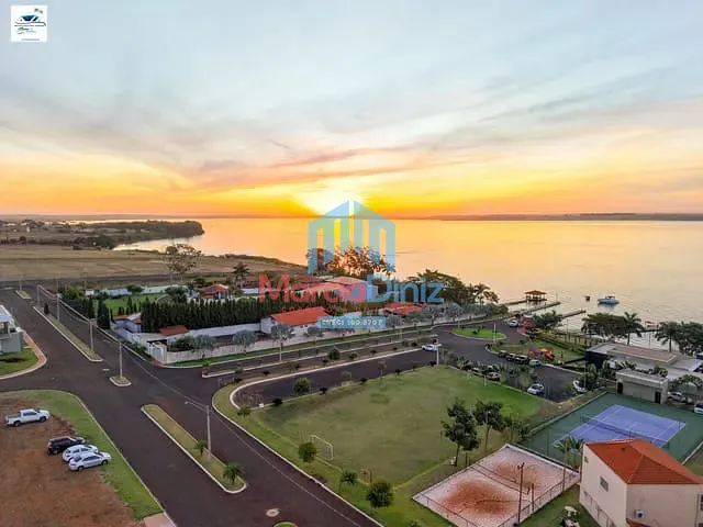 Terreno com 685m², à venda, no bairro . em Miguelópolis