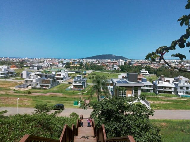 Terreno com 2762m², à venda, no bairro Ingleses do Rio Vermelho em Florianópolis