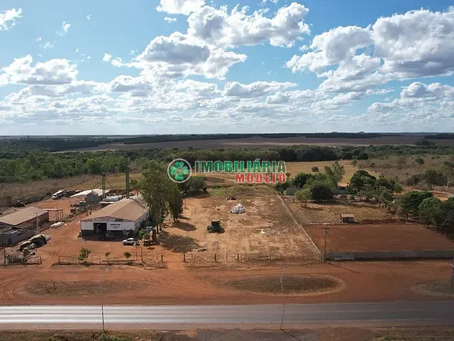 Terreno com 7500m², à venda, no bairro Setor Industrial em Canarana
