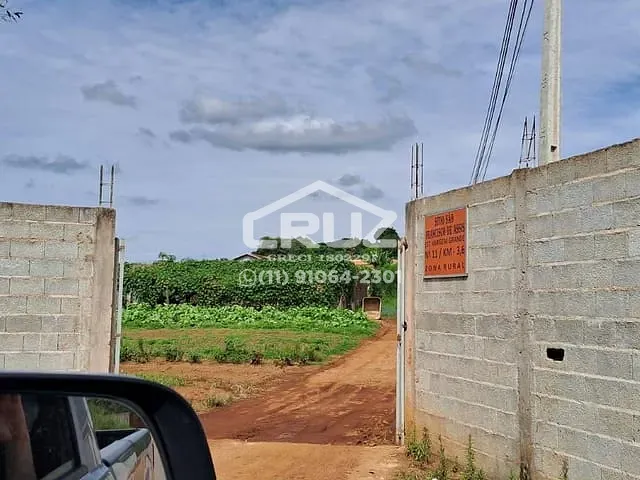 Terreno com 1800m², à venda, no bairro Chácaras São José em Franco da Rocha