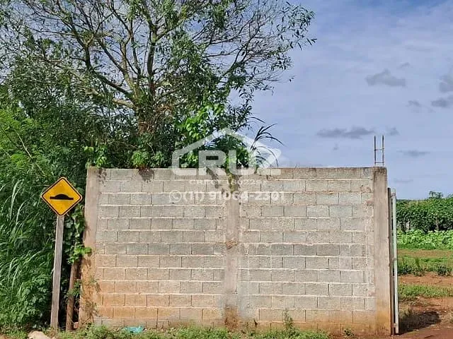 Terreno com 1800m², à venda, no bairro Chácaras São José em Franco da Rocha
