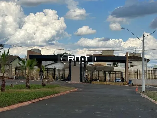 Terreno com 370m², à venda, no bairro Betel em Paulínia