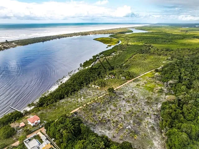 Terreno com 80000m², à venda, no bairro Pedras de Una em Una