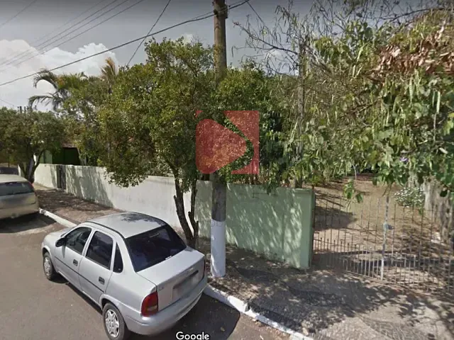 Terreno com 484m², à venda, no bairro Centro em Analândia