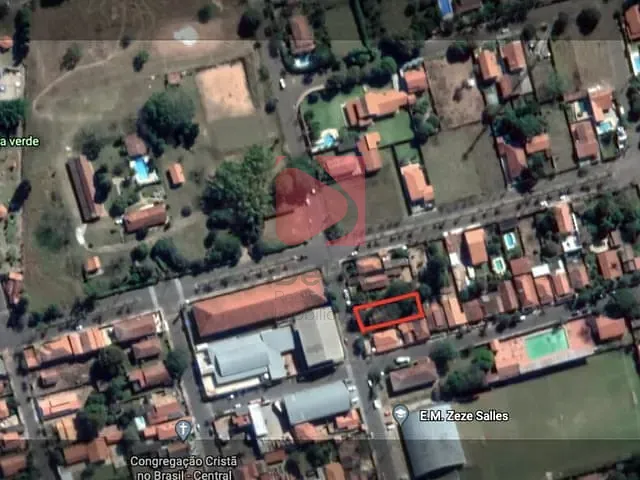 Terreno com 484m², à venda, no bairro Centro em Analândia