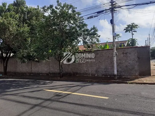 Terreno com 324m², à venda, no bairro Grande Horizonte em Uberaba