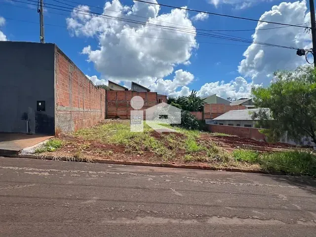 Terreno com 250m², à venda, no bairro Ouro Verde em Rolândia