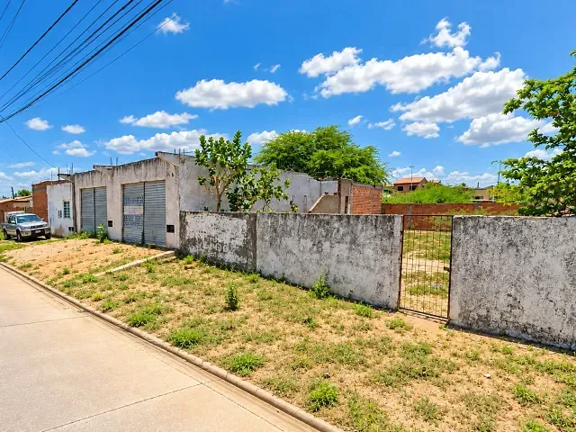 Terreno com 400m², à venda, no bairro Cardeal Brandão Vilela em Paulo Afonso