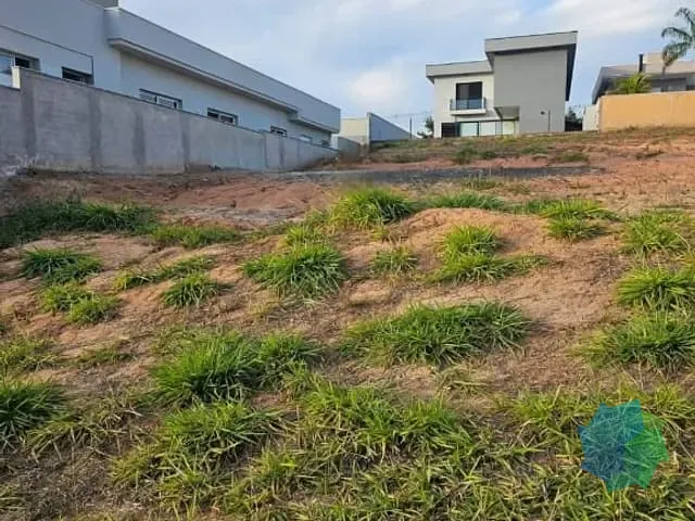 Terreno com 550m², à venda, no bairro Portal dos Bandeirantes em Salto