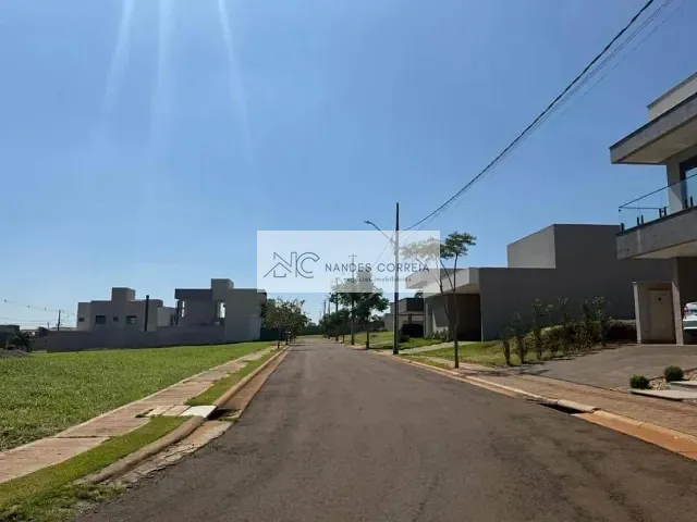 Terreno com 250m², à venda, no bairro Marumbi em Londrina