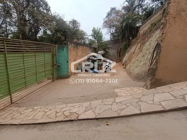 Chácara com 1300m² 4 quartos e 3 banheiros, à venda, no bairro Caceia em Mairiporã