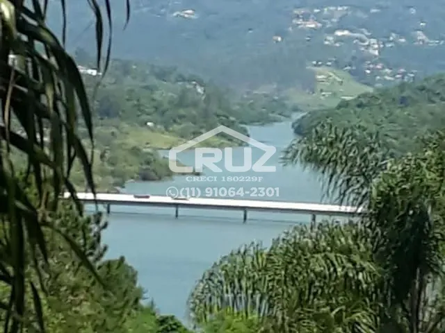Chácara com 1300m² 4 quartos e 3 banheiros, à venda, no bairro Caceia em Mairiporã
