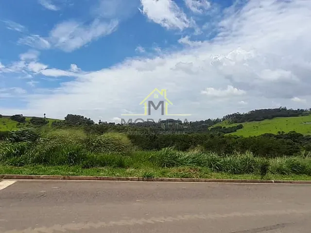 Terreno com 465m², à venda, no bairro Vale Da Mata em Guaxupé