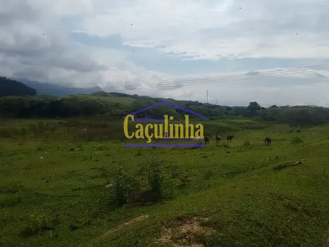 Terreno com 20000m², à venda, no bairro Vila Helena em Barra do Piraí