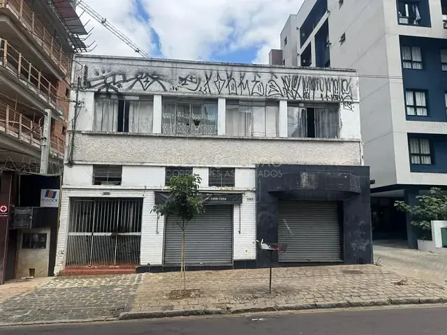 Terreno com 825m², à venda, no bairro Rebouças em Curitiba