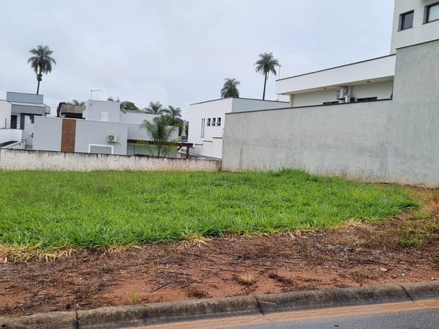 Terreno com 371m², à venda, no bairro Jardim Santo André em São João da Boa Vista