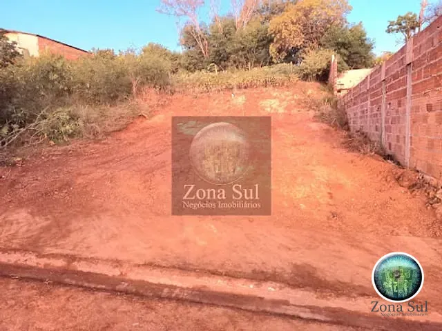 Terreno com 190m², à venda, no bairro Parque Santos Dumont em Votorantim