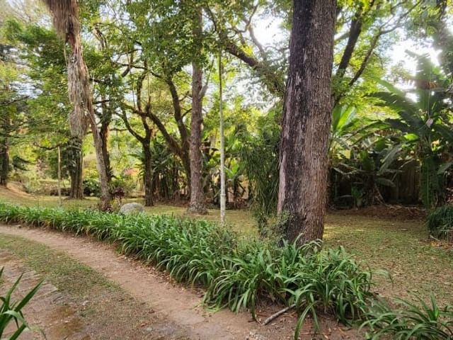 Terreno com 1430m², à venda, no bairro Vina Del Mar em Juiz de Fora