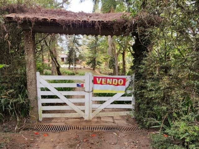 Terreno com 1430m², à venda, no bairro Vina Del Mar em Juiz de Fora