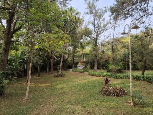 Terreno com 1430m², à venda, no bairro Vina Del Mar em Juiz de Fora