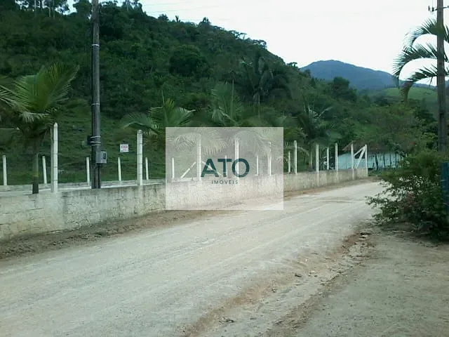 Terreno com 520m², à venda, no bairro Itinga em Tijucas