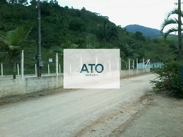 Terreno com 520m², à venda, no bairro Itinga em Tijucas