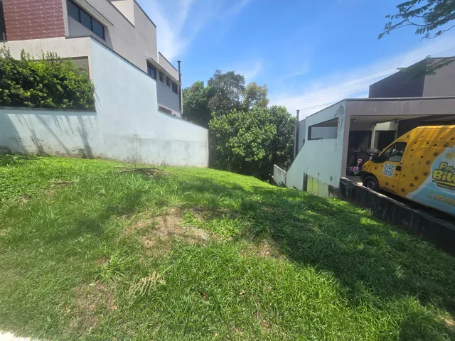 Terreno com 270m², à venda, no bairro Mogi Moderno em Mogi das Cruzes