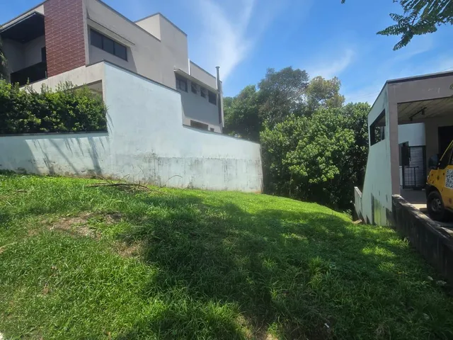 Terreno com 270m², à venda, no bairro Mogi Moderno em Mogi das Cruzes