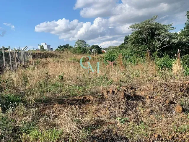 Terreno com 360m², à venda, no bairro Primo Tacca em Xanxerê