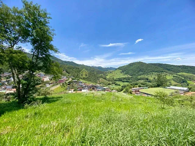 Terreno com 89304m², à venda, no bairro Centro em Passa Vinte