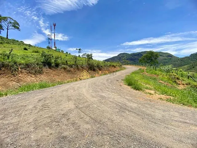 Terreno com 89304m², à venda, no bairro Centro em Passa Vinte